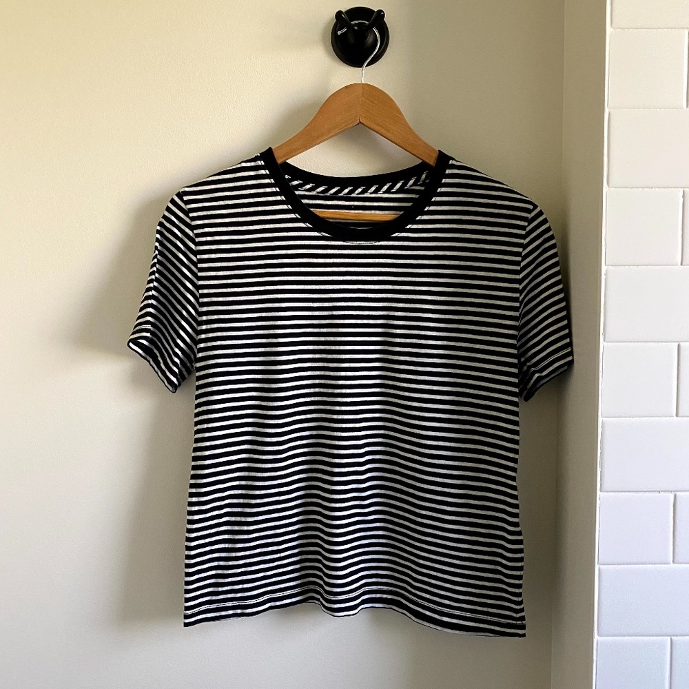 Everlane Cotton Box-Cut Tee